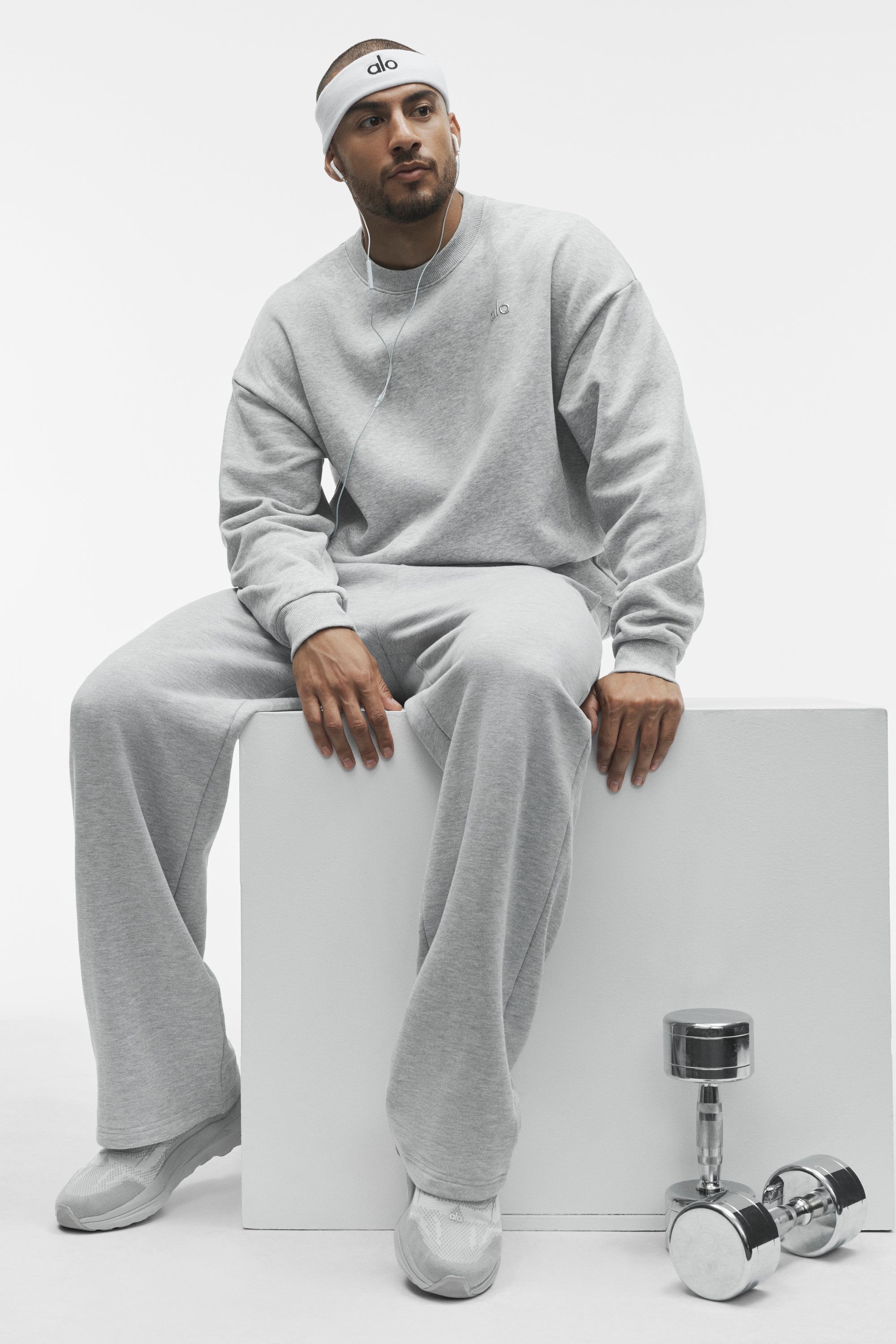 Accolade Crew Neck Pullover - Athletic Heather Grey